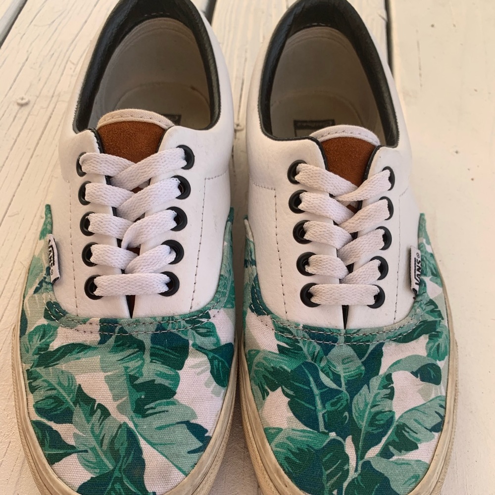 Customized Vans🌴🌴
